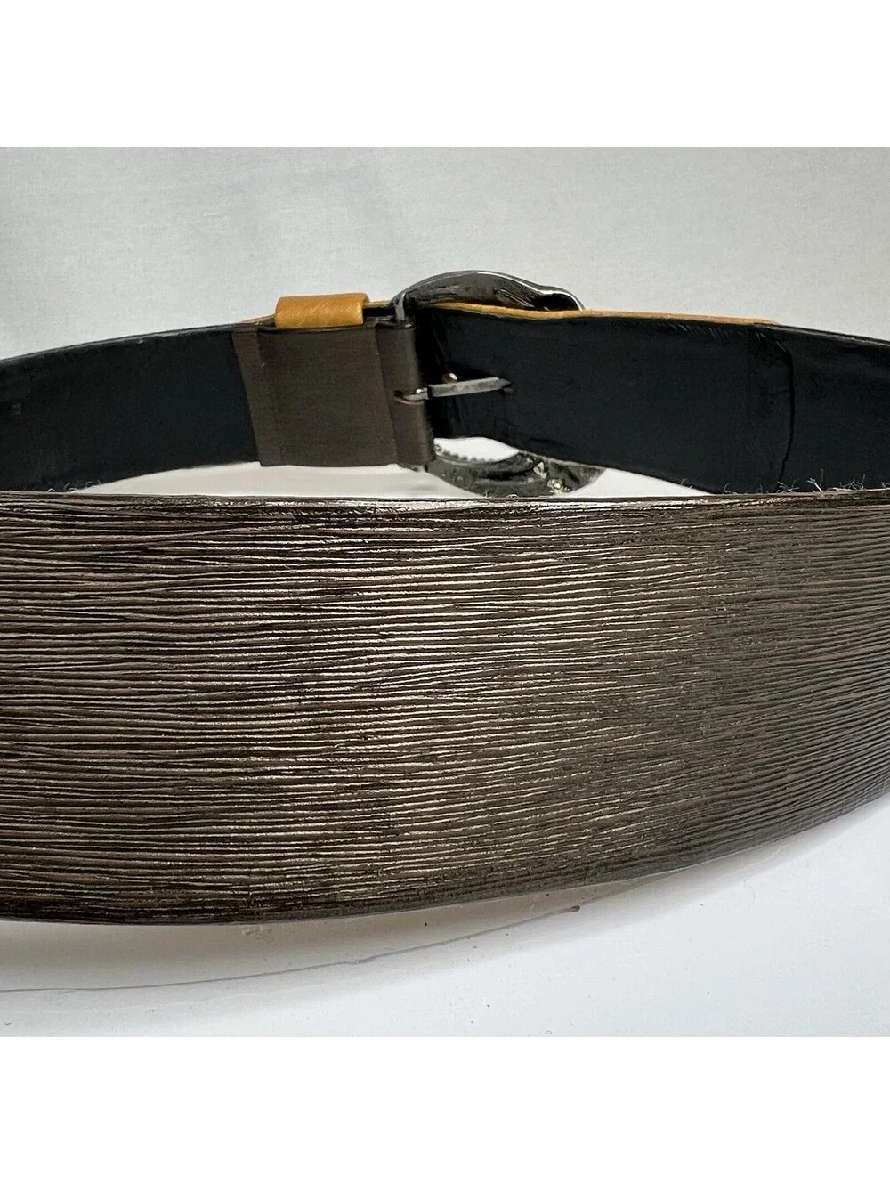 Carol Van Wyck Vintage Chunky Buckle Brown Tan Western Belt 39 in. (L-210)